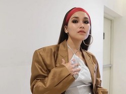 Ayu Ting Ting Bukan Pemilik Karaoke yang Ditutup Pemkot Bengkulu