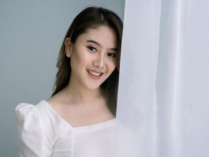 Profil Iestri Kusumah, Mentor yang Sering Bagi Tips Karier di Media Sosial