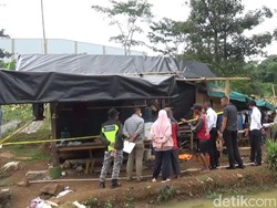 Lansia Ditemukan Tewas Berlumuran Darah dalam Gubuk di Purwakarta