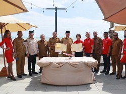 Pemprov Sumbar Gandeng AirAsia Bangkitkan Pariwisata Daerah