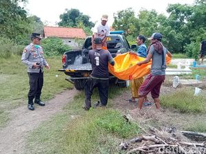 Nelayan Bangkalan Temukan Mayat Pria Tersangkut Jaring Nelayan Bangkalan Temukan Mayat Pria Tersangkut Jaring