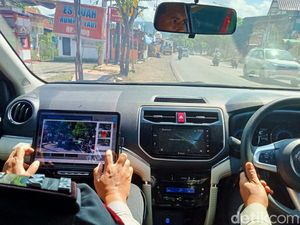 Pakar Transportasi ITS Sorot Kelemahan Tilang ETLE Pakar Transportasi ITS Sorot Kelemahan Tilang ETLE