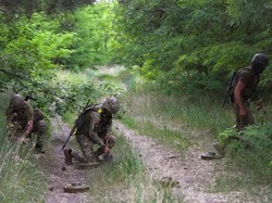 Momen Mencekam Tentara Ukraina Diserang di Hutan