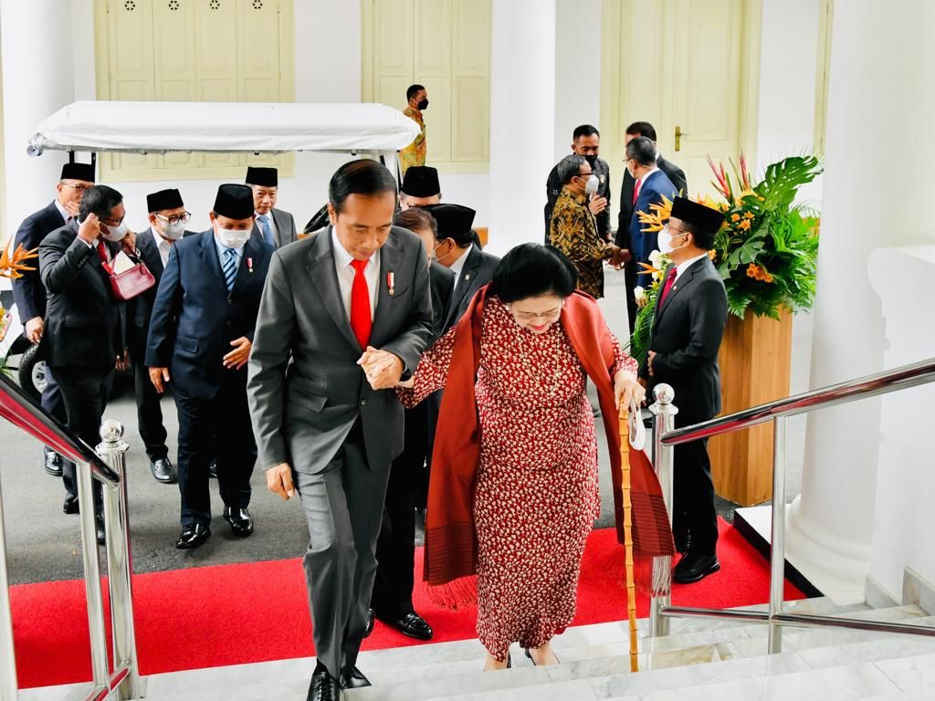 Bambang Pacul: Jokowi Tahu Balas Budi, Tak Mungkin Ambil Alih Ketum PDIP
