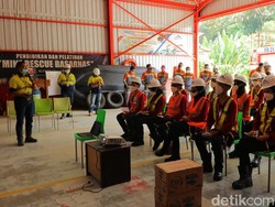 Belajar Investasi, Jebeng Thulik 2022 Kunjungi Tambang Emas Banyuwangi