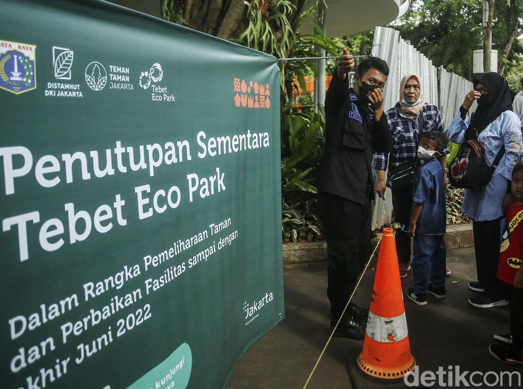 Tebet Eco Park Tutup, Pengunjung Putar Balik