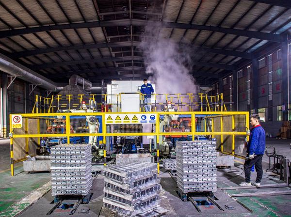 Begini Aluminium Daur Ulang Dibuat dari Tumpukan Limbah