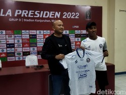Gelandang Timnas U-19 Resmi Berseragam Arema FC