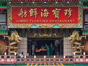 Saat Hong Kong Ucapkan Selamat Tinggal Pada Restoran Apung Terbesar di Dunia Saat Hong Kong Ucapkan Selamat Tinggal Pada Restoran Apung Terbesar di Dunia