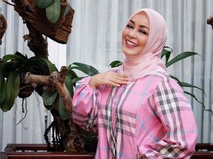 Chintami Atmanagara Tak Lagi Pikirkan Pasangan Hidup Usai 2 Kali Gagal Chintami Atmanagara Tak Lagi Pikirkan Pasangan Hidup Usai 2 Kali Gagal