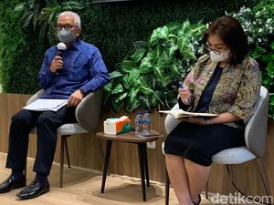 Besok, Jokowi Bakal Reuni dengan 8.000 Alumni Kartu Prakerja di Sentul