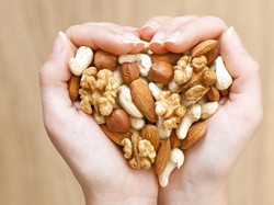 6 Camilan Sehat yang Baik untuk Kesehatan Jantung, Lezat dan Mudah Didapat