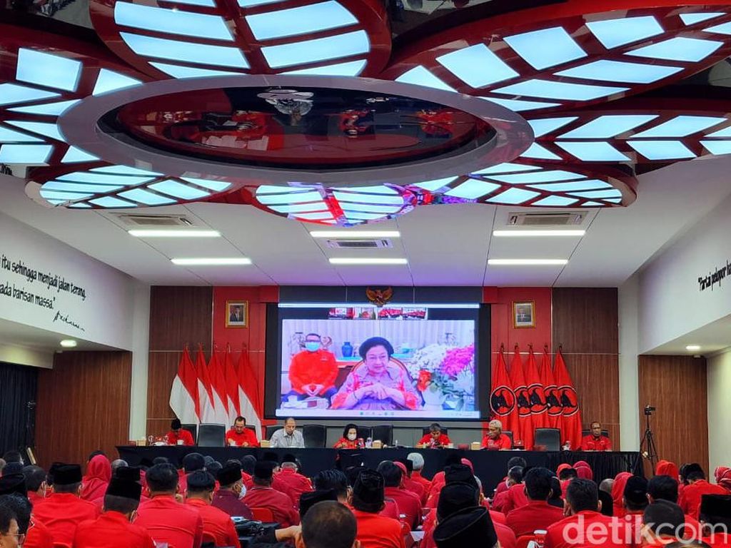 Megawati ke Kepala Daerah PDIP: Jadilah Pemimpin, Bukan Pejabat