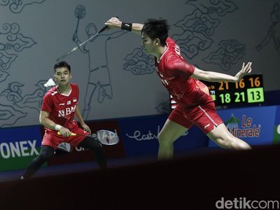 Momen Leo/Daniel Tersingkir Wakil Denmark