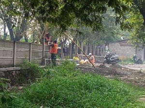 Warga Protes Pagar Kawasan Industri di Cilegon, Walkot Janji Cari Solusi Warga Protes Pagar Kawasan Industri di Cilegon, Walkot Janji Cari Solusi