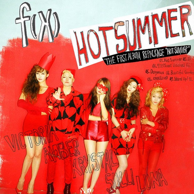 Potret f(x) dalam foto konsep album Hot Summer