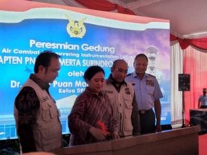 Puan Resmikan Gedung Kapten Anumerta Surindro Supjarso di Madiun