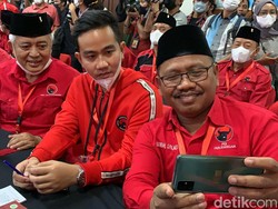 Ganjar-Gibran Ikut Rapat di Sekolah PDIP Jakarta, Megawati Hadir Virtual