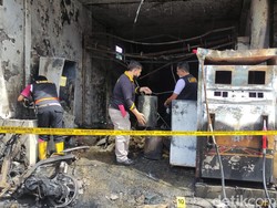 Ibu dan Anak Tewas Akibat Kebakaran SPBU Mini di Sidoarjo
