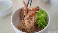 Nikmatnya Makan Bakmi Topping Bebek Peking Hidden Gem di Kemang