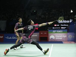 Fajar/Rian Minta Maaf Tersingkir dari Indonesia Open 2022