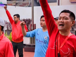 Penampilan Beda Gibran di Sekolah Kepala Daerah PDIP