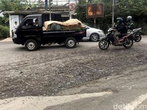 700-an Titik Jalan di Jabar Masih Berlubang Jelang Nataru 700-an Titik Jalan di Jabar Masih Berlubang Jelang Nataru