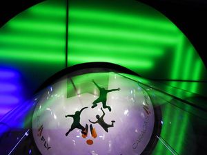 Dalam Terowongan Angin Ini Bisa Bermanuver Bak Terjun Payung, Berani? Dalam Terowongan Angin Ini Bisa Bermanuver Bak Terjun Payung, Berani?