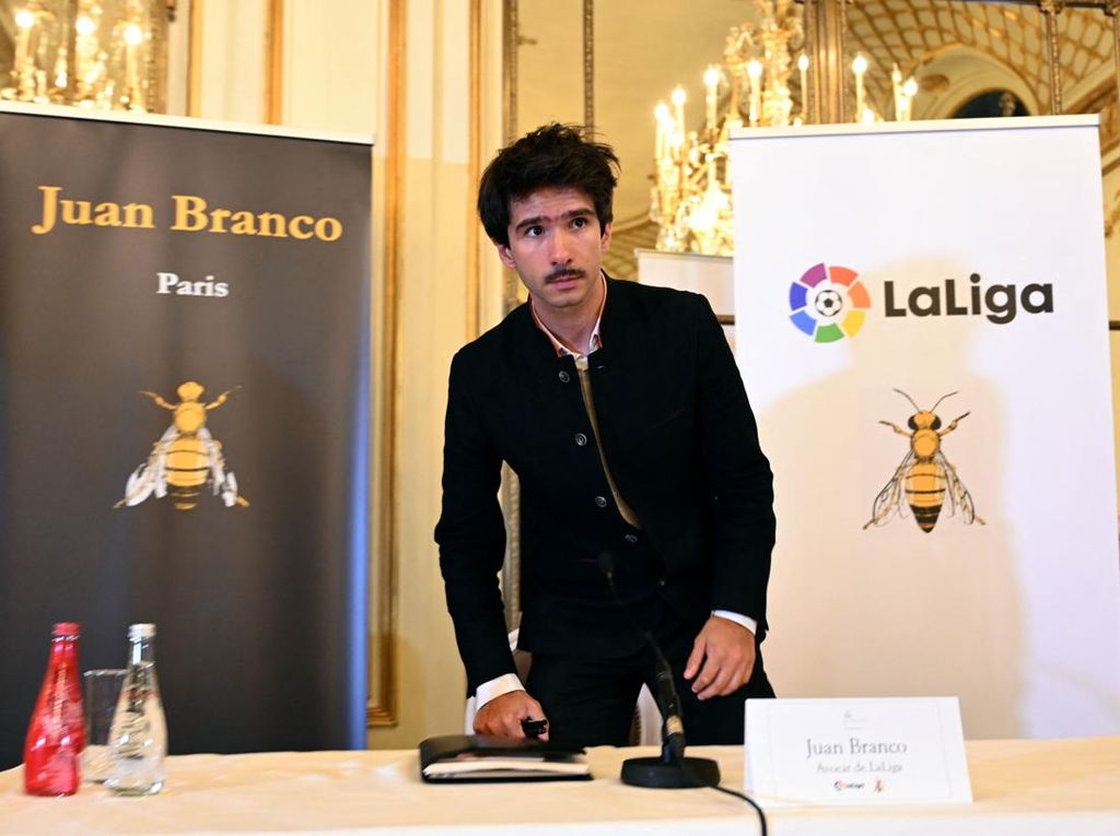 LaLiga Sewa Eks Pengacara Julian Assange untuk Lawan PSG & City LaLiga Sewa Eks Pengacara Julian Assange untuk Lawan PSG & City