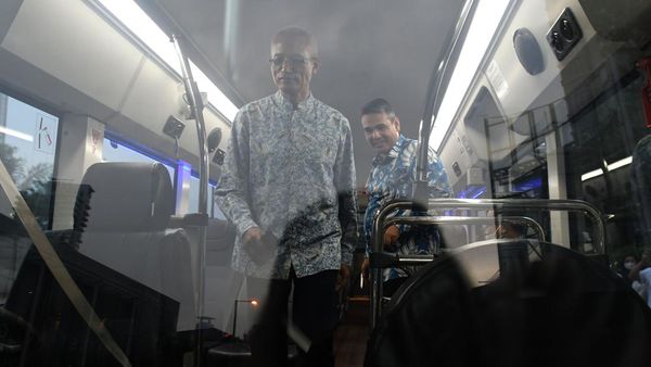 Jabar Perkuat Elektrifikasi Transformasi Massal