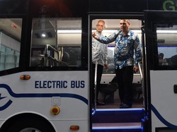 IPO Perusahaan Bus Listrik Bakrie Diundur Jadi Awal 2023
