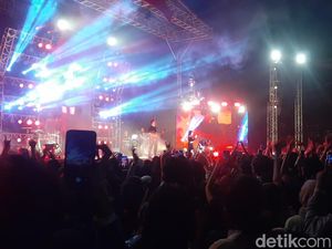 Konser di Semarang, Isyana Sarasvati Sukses Hibur Penonton Konser di Semarang, Isyana Sarasvati Sukses Hibur Penonton