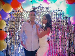 7 Foto Kejutan Ultah Marion Jola ke-22, Tampil Mesra Bareng Pacar 7 Foto Kejutan Ultah Marion Jola ke-22, Tampil Mesra Bareng Pacar