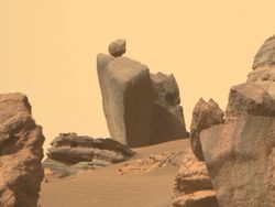 Aneh tapi Nyata: Batu Tahan Tumbang di Planet Mars
