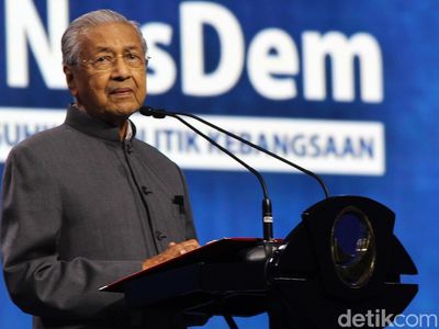 Momen Eks PM Malaysia Mahathir Jadi Pembicara Rakernas NasDem