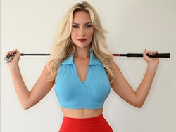 Atlet Golf Terseksi Paige Spinarac Ditolak Acara Amal karena Belahan Dada