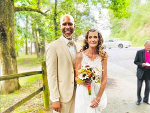 Kisah Cinta Nenek 17 Cucu Menikah dengan Pria Lajang 24 Tahun