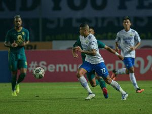 Ketua DPRD Bandung Minta Bobotoh Tak Bertiket Jangan ke Stadion Ketua DPRD Bandung Minta Bobotoh Tak Bertiket Jangan ke Stadion