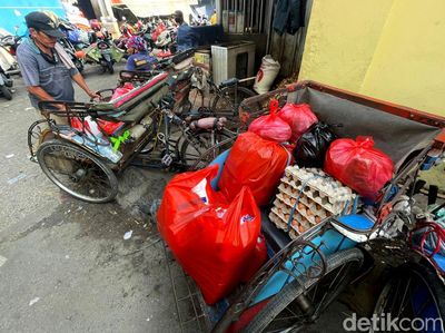 Geliat Becak, Transportasi Jadul yang Masih Wara-wiri di Bekasi