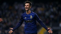 Pemain berusia 22 tahun itu kabarnya tinggal menjalani tes medis, sebelum diresmikan Arsenal. Kabarnya, pemain Timnas Portugal U-21 itu bakal dikontrak selama lima tahun. Diogo Cardoso/DeFodi Images/Getty Images