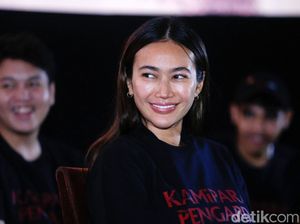 Ratu Felisha Bisa Jadi Muse Baru Joko Anwar Ratu Felisha Bisa Jadi Muse Baru Joko Anwar