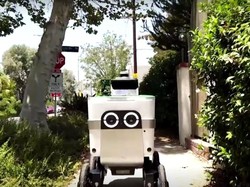 Lucunya Robot Pengantar Makanan Uber Eats di California