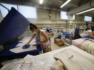 Sanksi Rusia Bikin UKM di Italia Kebanjiran Order, Begini Kesibukannya Sanksi Rusia Bikin UKM di Italia Kebanjiran Order, Begini Kesibukannya