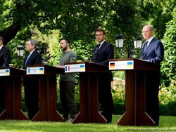 Scholz dan Pemimpin Eropa Dukung Ukraina untuk Status Kandidat UE