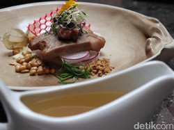 Mewah, Gurihnya Soto Bandung Berpadu dengan Daging Sirloin