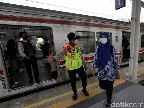 Stasiun Matraman Mulai Diuji Coba, Bagaimana Suasananya?