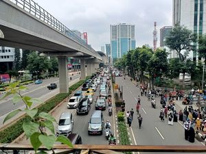 FPI-PA 212 Demo di Kedubes India, Lalin Jalan Rasuna Said Macet FPI-PA 212 Demo di Kedubes India, Lalin Jalan Rasuna Said Macet