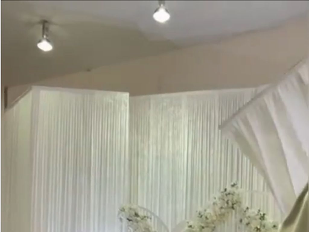 Pernikahan Viral, Pelaminannya Ambyar Saat Pengantin Siap Ijab Kabul Pernikahan Viral, Pelaminannya Ambyar Saat Pengantin Siap Ijab Kabul
