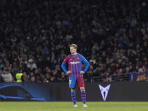 Frenkie de Jong Sudah Berkemas di Barcelona, Bakal ke MU?