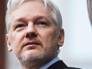 Inggris Setujui Ekstradisi Julian Assange ke AS untuk Diadili Inggris Setujui Ekstradisi Julian Assange ke AS untuk Diadili